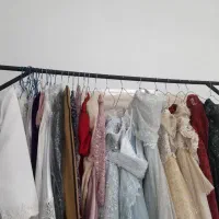 یک عدد رگال لباس اهنی مشکی|جاکفشی، کمد، دراور|مشهد, شهرک صنعتی توس|دیوار