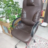 صندلی مدیریتی سالم و راحت با تنظیم ارتفاع و پشتی