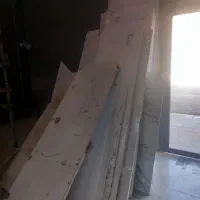 تعدادی نوپان ۷۰ در ۲۰۰