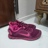 کتونی اورجینال نایک|کیف، کفش، کمربند|ری, علایین|دیوار