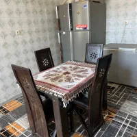 فروش میز ناهاری به همراه چهار صندلی