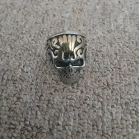 گردنبند صلیب و انگشتر جمجمه|بدلیجات|خاوران, |دیوار