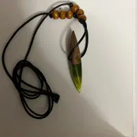 گردنبند چوب و رزین|بدلیجات|قزوین, |دیوار