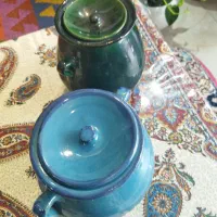 کوزه های ماست نو در دو سایز و دو رنگ سبز و آبی