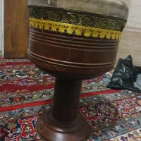 فروش یک عدد تنبک فلزی سایز بزرگ سالم به شرط صدا