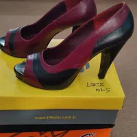 ۲جفت کفش نو پاشنه بلند سایز ۴۰