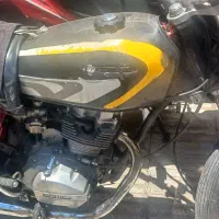 هوندا ۱۲۵ استارتی پلاک ملی کارت موتور فقط دارد