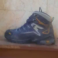 بوت اورجینال در حد نو