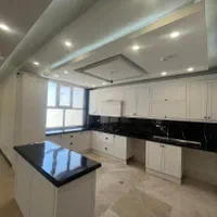 جا به جایی کابینت دست دوم با نو|مصالح و تجهیزات ساختمان|قم, زنبیل آباد|دیوار