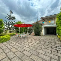 فروش-ویلا270متری-با-حیاط-دنج-سندتکبرگ-سکونت-دائم