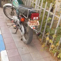 هندا ۱۲۵ تمیز عروسک درحد ۱۴۰۴|موتورسیکلت|پرند, فاز ۶|دیوار