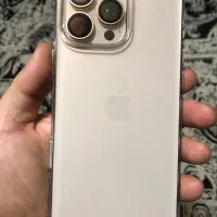 ایفون ۱۶ پرو‌مکس بی نقطه