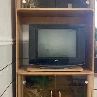 میز و تلویزیونLG 21