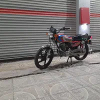 ۲۰۰مدل ۴۰۲|موتورسیکلت|مراغه, |دیوار