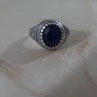 انگشتر یاقوت کبود