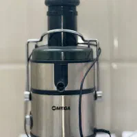 دستگاه آبمیوه گیری
