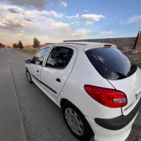 خودرو ۲۰۶ مدل۸۹