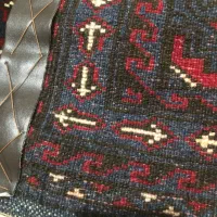 قالیچه دست بافت گنبد