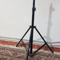 سه پایه پروژکتور در حد نو