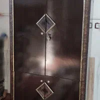 کمد|جاکفشی، کمد، دراور|شیراز, کوشک میدان|دیوار