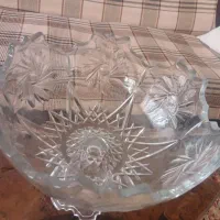 همه  ظرف ها باهم نو فروش فوری به علت کمبود جا