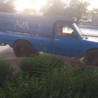 راننده ای ماهر برای رانندگی نیسان