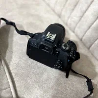 دوربین عکاسی canon800D|دوربین عکاسی و فیلم‌برداری|همدان, |دیوار