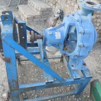 پمپ آب  و گاوآهن