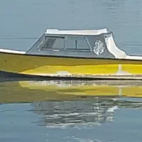 قایق کم کار