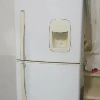 یخچال. بدونه عیب با ضمانت