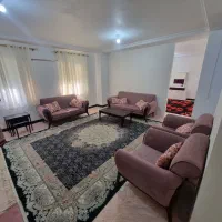 مبل و فرش