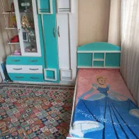 تخت و کمد صحیح وسالم