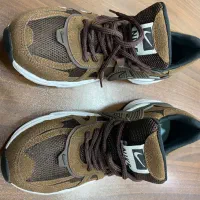 کتونی زنونه نایک v2k قهوه یی