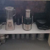 طبقه ی وسایل برقی و باکس ماکروفر|کتابخانه، شلف، قفسه‌های دیواری|قم, بنیاد|دیوار