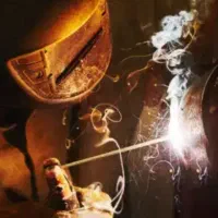 جوشکاری و لوله کشی. منازل آسیب دیده در جنگ نیم بها