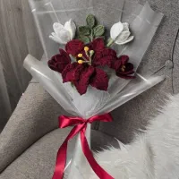 دسته گل بافتنی