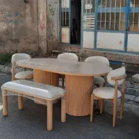 رنگکار چوب ماهر و زیرکارچی