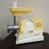 چرخ گوشت پارس خزر لمسی مدل ام جی 1500 نونو مونده