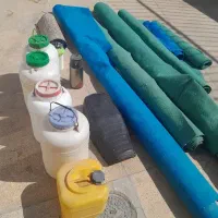 40 متر موکت و تعدادی وسیله