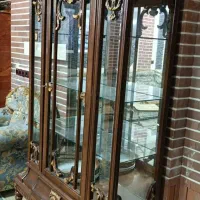 بوفه اصل چوب در حد نو کشودار پاین