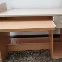 میز کامپیوتر وتحریر