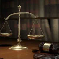 وکیل پایه یک دادگستری خانم