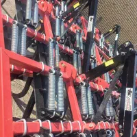 جوشکار منتاژ کار و سنگ کار