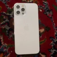 ایفون ۱۲ پرومکس سفید