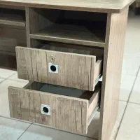 میز تحریر چوبی