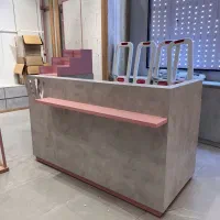 دکور لباس فروشی با متریال ترک