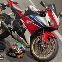 CBR1000