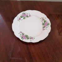 گلسرخی با قدمت بالای ۷۰ سال بدون لب پر بودن|ظروف سرو و پذیرایی|ری, شهرری|دیوار