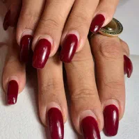 کاشت ناخن تخصصی|خدمات آرایشگری و زیبایی|شوشتر, |دیوار