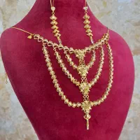 طلا گردنی و گوشواره های پنج شیر نو(بدون اجرت)